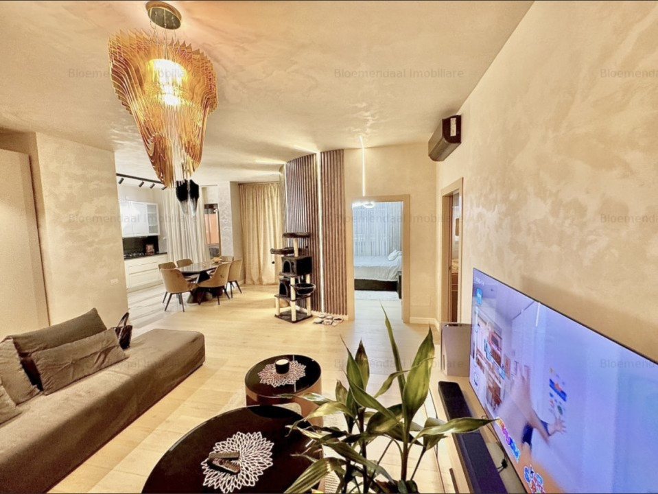 Apartament 3 camere, NORDULUI, terasa de 46 mp, loc de parcare subteran