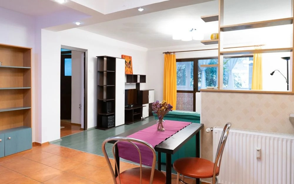 Apartament 2 camere spatios, MALL VITAN, bloc reabilitat termic,etaj 1/4, 64 mp