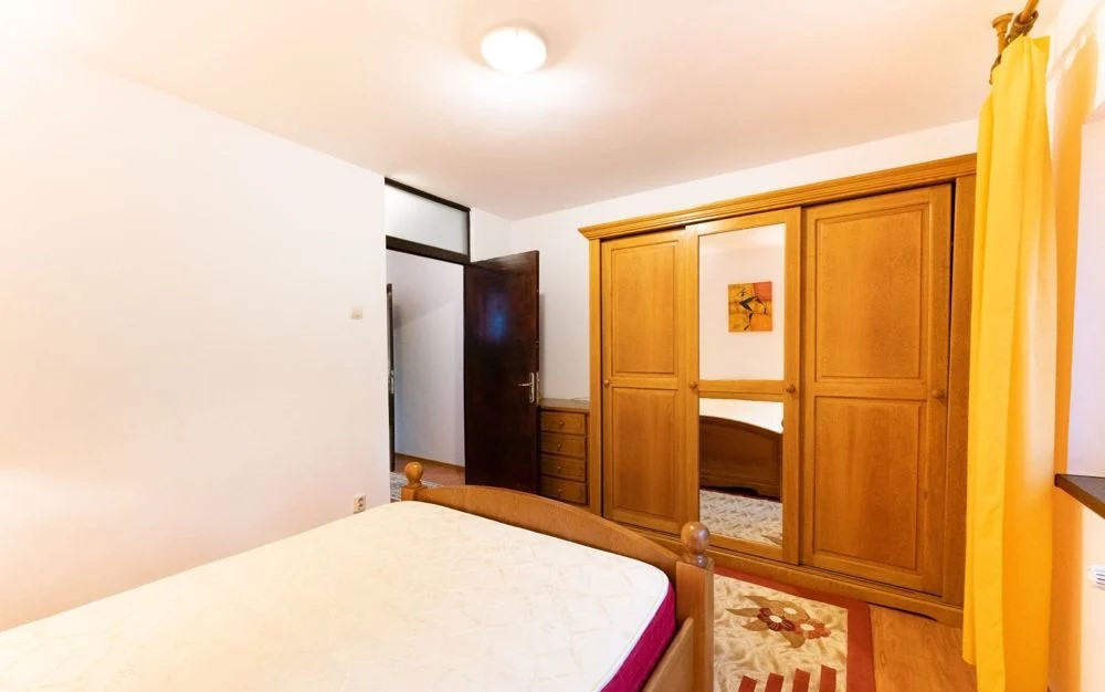 Apartament 2 camere spatios, MALL VITAN, bloc reabilitat termic,etaj 1/4, 64 mp