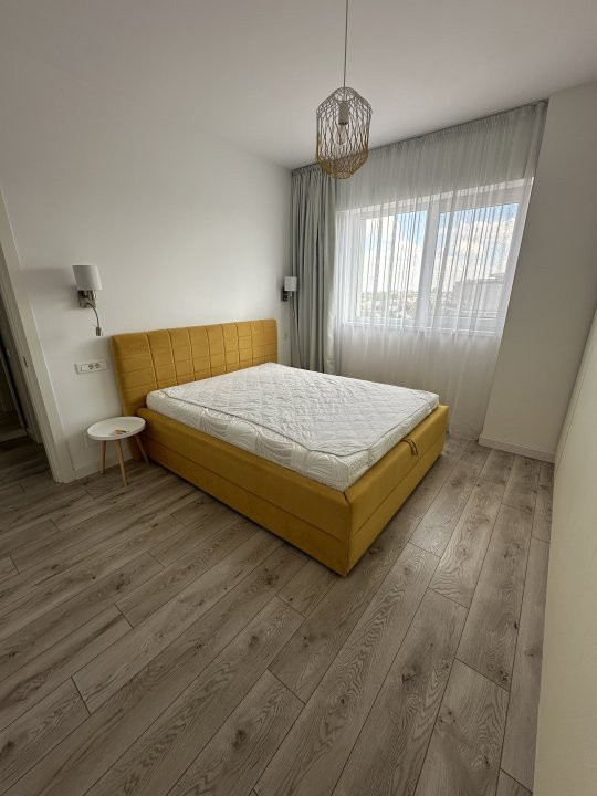 Apartament 3 camere,MIHAI BRAVU, decomandat,centrala proprie 