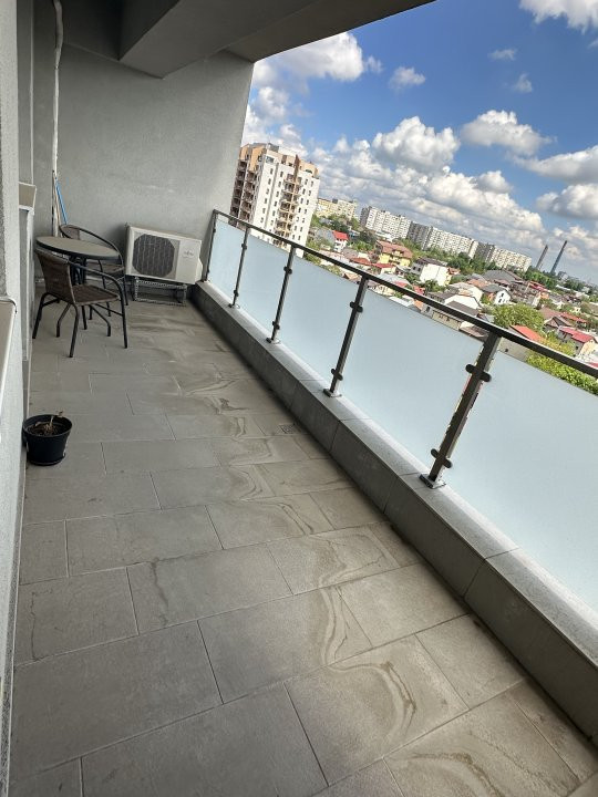 Apartament 3 camere,MIHAI BRAVU, decomandat,centrala proprie 