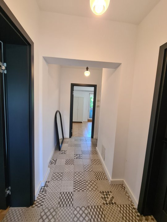 Apartament 3 camere,MATEI BASARAB, etaj 2/4, loc parcare, complet renovat