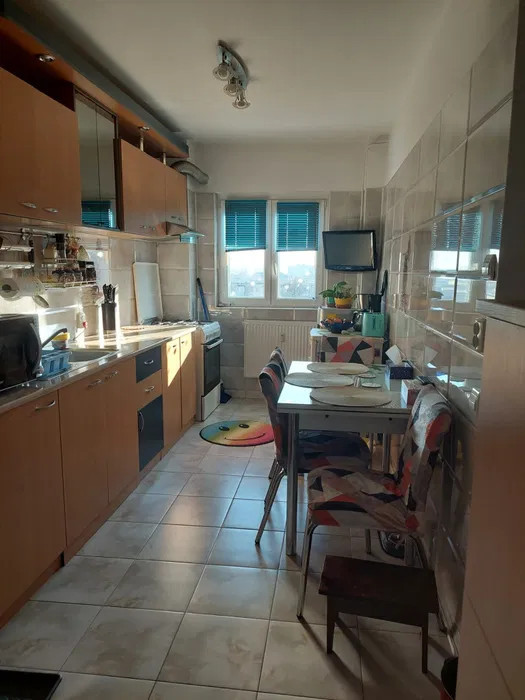 Apartament 2 camere,DRISTOR, decomandat, bloc reabilitat termic