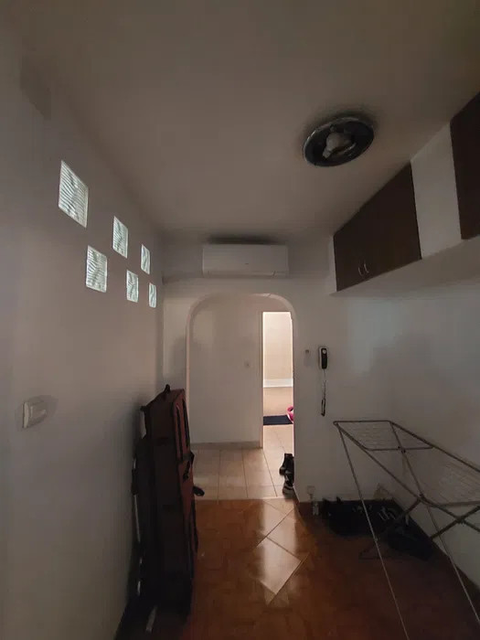 Apartament 2 camere,MIHAI BRAVU, etaj 6/10, balcon, decomandat