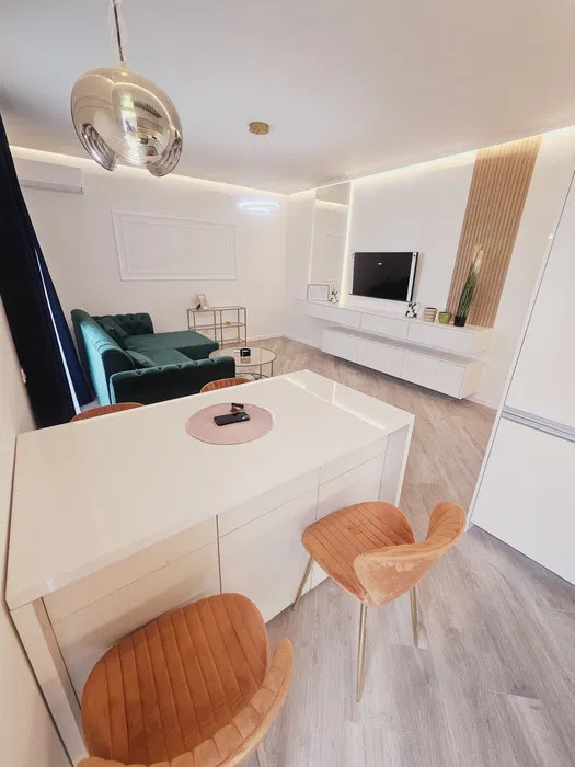 Apartament 2 camere,EXIGENT PLAZA, decomandat, incalzire prin pardoseala