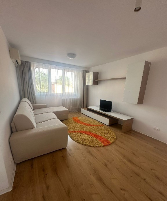 Apartament 2 camere,LUJERULUI, etaj 2/4, renovat