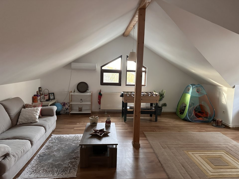 Vila deosebita cu 5 camere,POPESTI LEORDENI, 2 locuri de parcare, an 2015