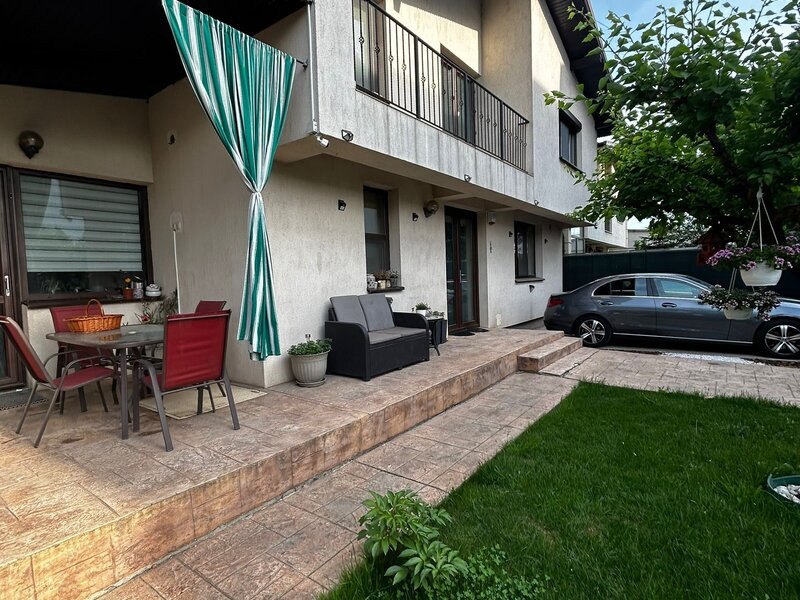 Casa cu 5 camere,CERNICA, constructie 2013 , teren 250 mp