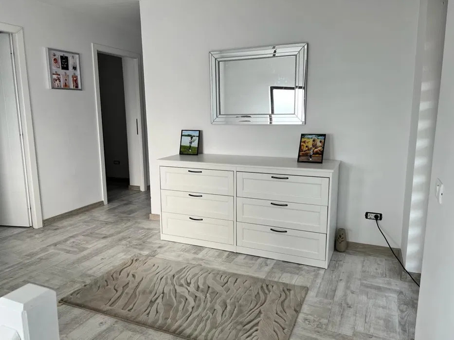 Vila cu 4 camere,VOLUNTARI, teren 230 mp