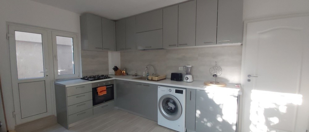 VILA, 4 camere,BANEASA, 250 mp, 3 locuri de parcare