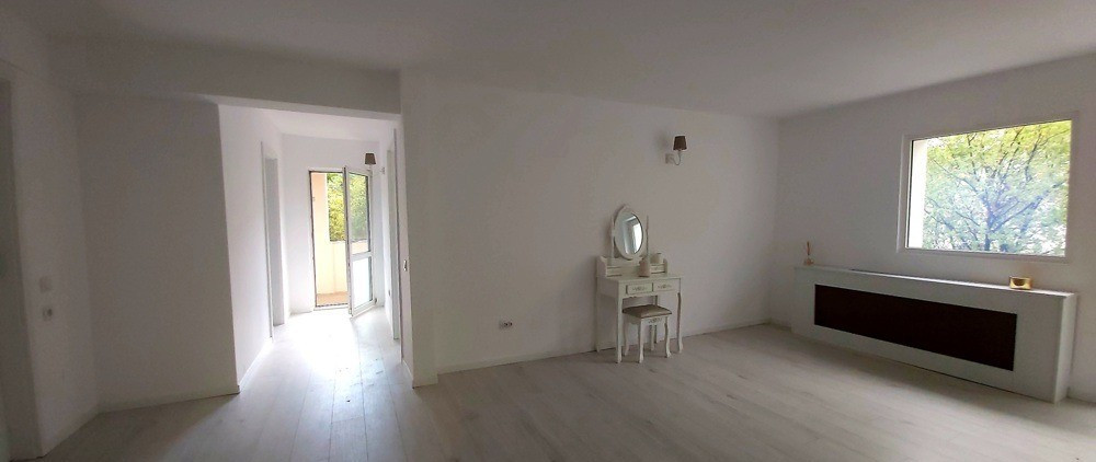 VILA, 4 camere,BANEASA, 250 mp, 3 locuri de parcare