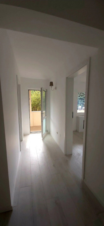 VILA, 4 camere,BANEASA, 250 mp, 3 locuri de parcare