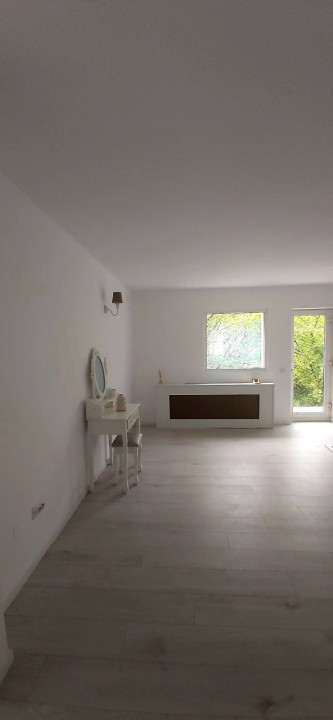 VILA, 4 camere,BANEASA, 250 mp, 3 locuri de parcare