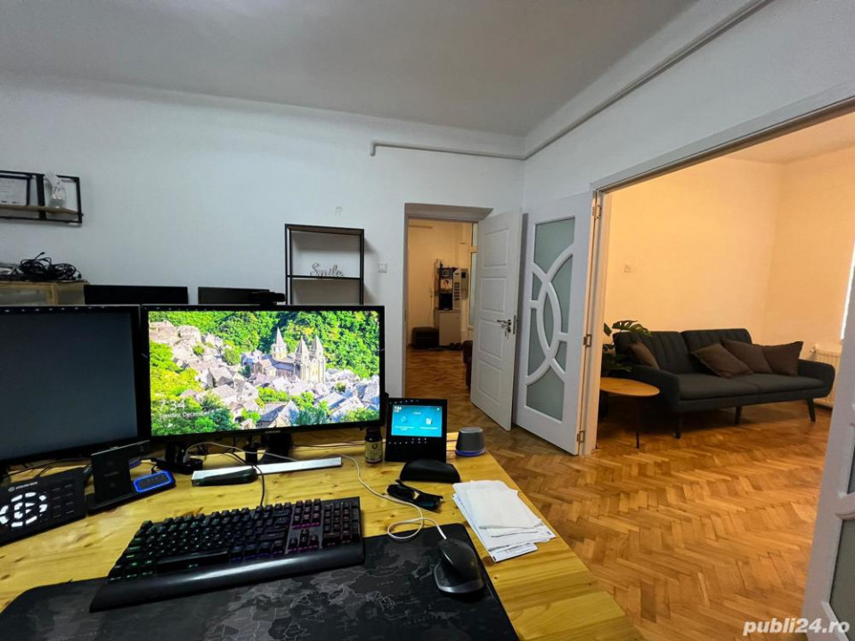 Vila, PIATA VICTORIEI, 2 minute de metrou 