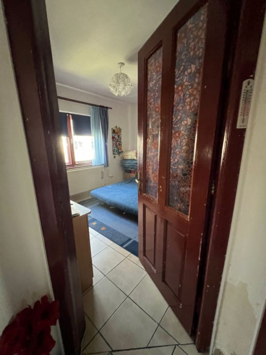 Casa cu 3 camere,PARCUL CAROL, centrala termica,dotata cu toate utilitatile