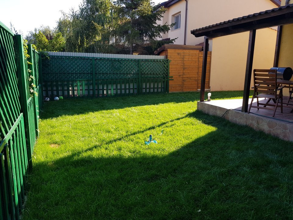 Vila superba, 5 camere,IANCU NICOLAE, an constructie 2002, 3 locuri de parcare