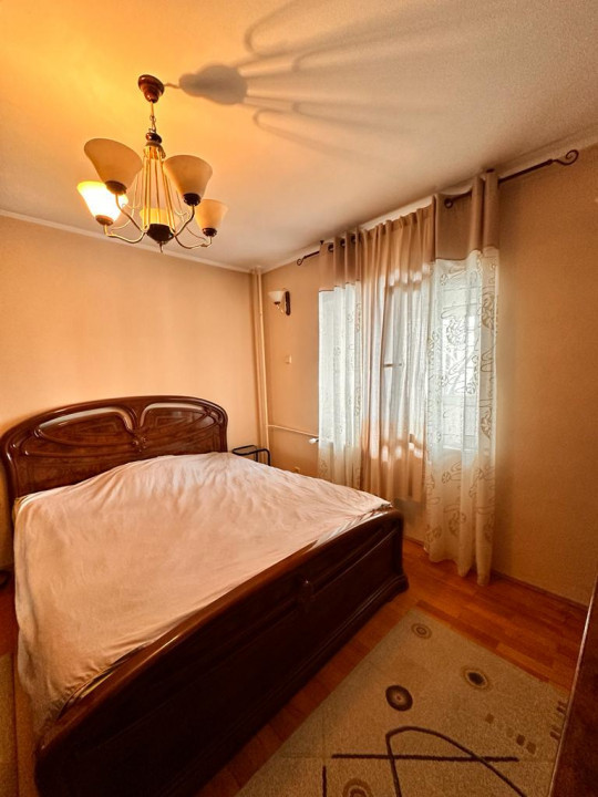 Apartament 3 camere,CALEA CALARASILOR, an constructie 1999, 2 balcoane