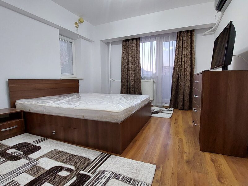 Apartament 2 camere, Unirii, decomandat, mobilat si utilat