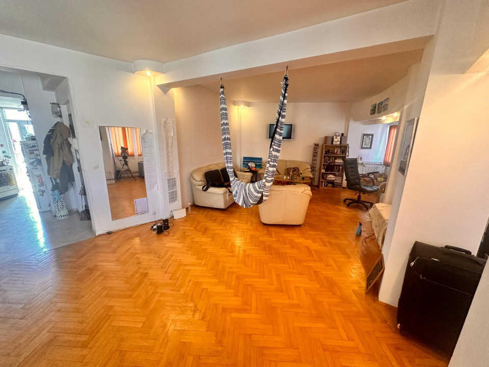 Apartament unicat, zona parcul Cismigiu, Stirbei Voda