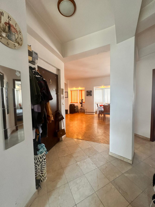 Apartament unicat, zona parcul Cismigiu, Stirbei Voda