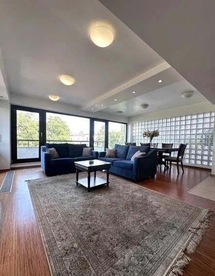 Apartament 3 camere, 2 terase, zona  Primaverii