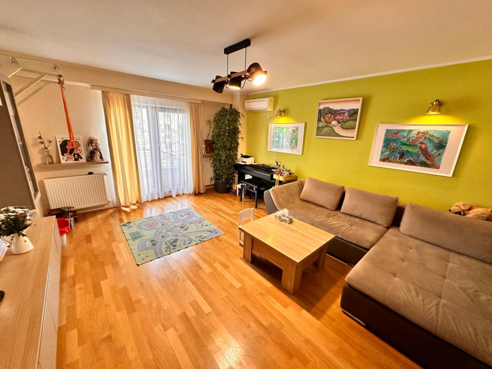 Apartament 3 camere, mobilat si utilat, centrala proprie, Unirii