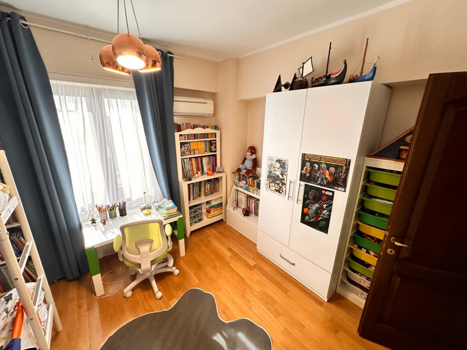 Apartament 3 camere, mobilat si utilat, centrala proprie, Unirii