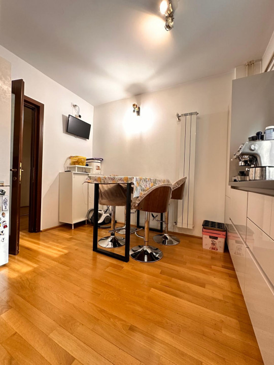 Apartament 3 camere, mobilat si utilat, centrala proprie, Unirii