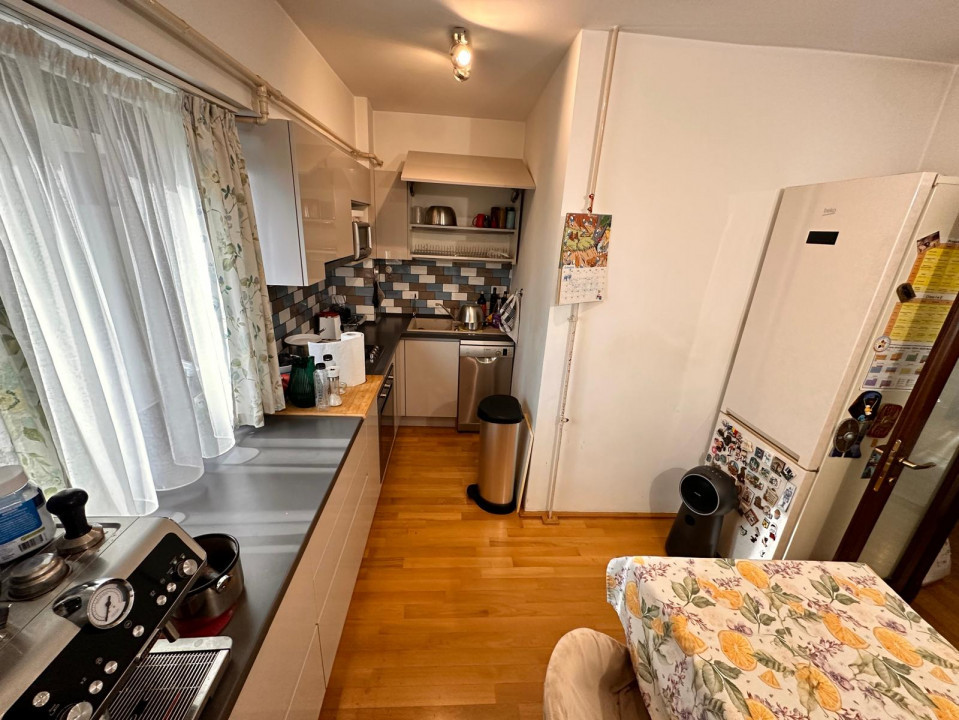 Apartament 3 camere, mobilat si utilat, centrala proprie, Unirii