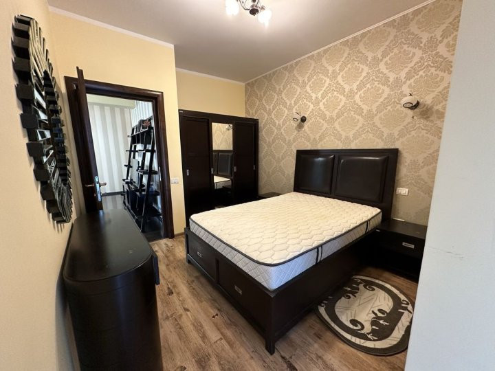 Apartament 3 camere, Calea Calarasilor