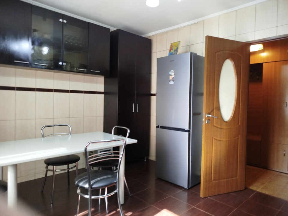 Apartament 4 camere, Vitan Mall