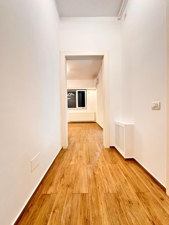 Garsoniera decomandata, cu vedere spre Mall Sun Plaza