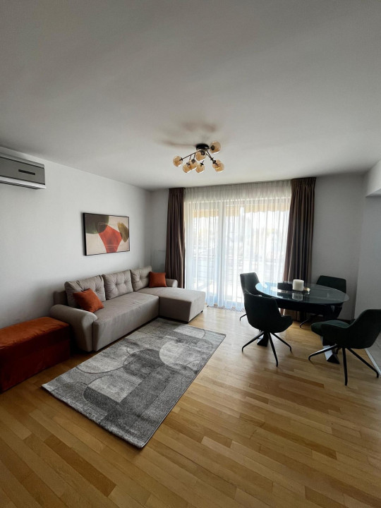 Apartament Primitor de Inchiriat