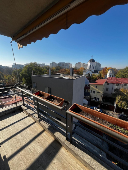 Apartament Primitor de Inchiriat