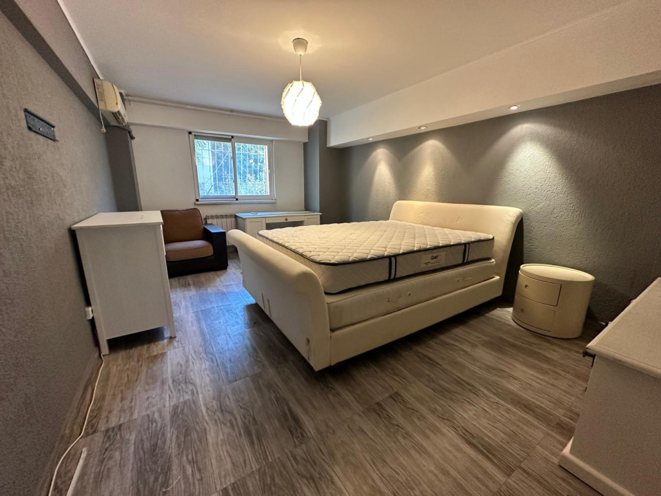 Apartament 2 camere, decomandat, Unirii - Bd. Mircea Voda