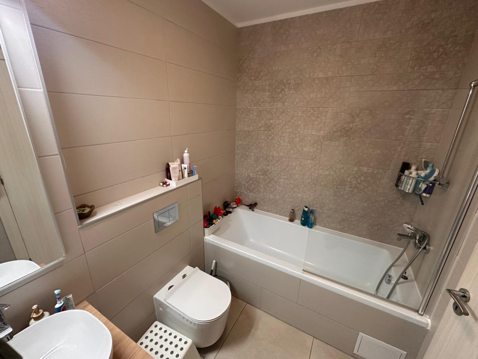 Apartament 3 camere, etaj 1, parcare inclusa, Parcului - zona Expozitiei