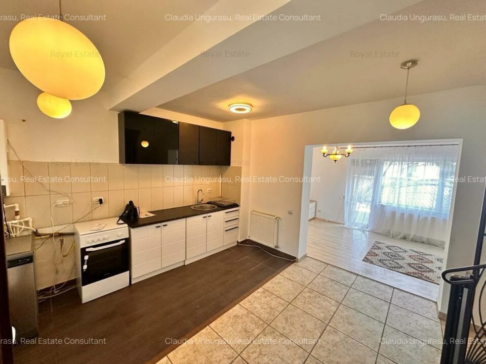 Duplex 4 camere cu gradina proprie, Domenii