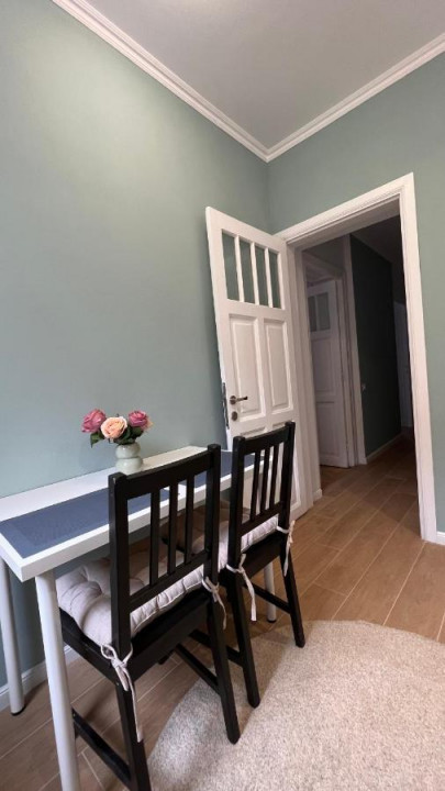 Vanzare apartament 3 camere, boxa garaj Cotroceni 