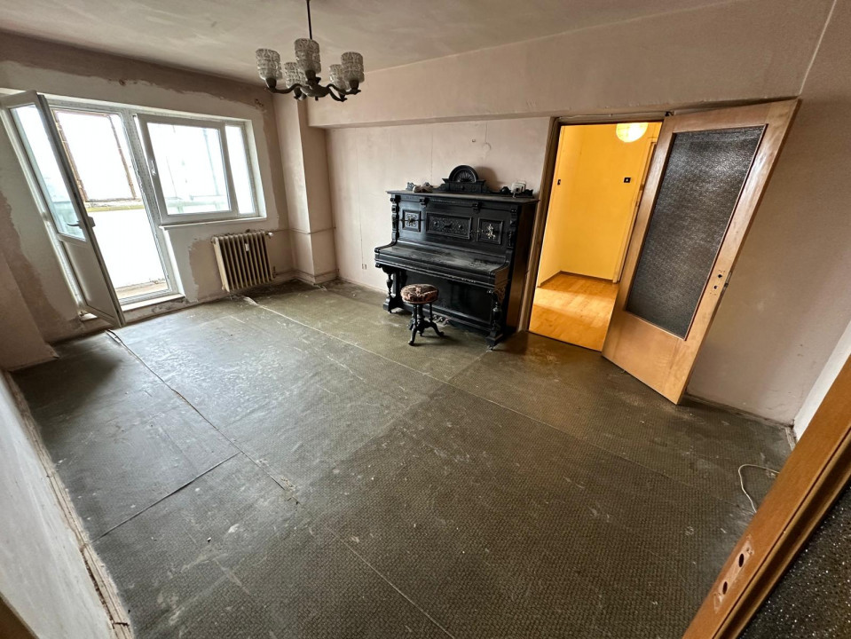 Apartament 2 camere, Calea Calarasilor/Piata Muncii