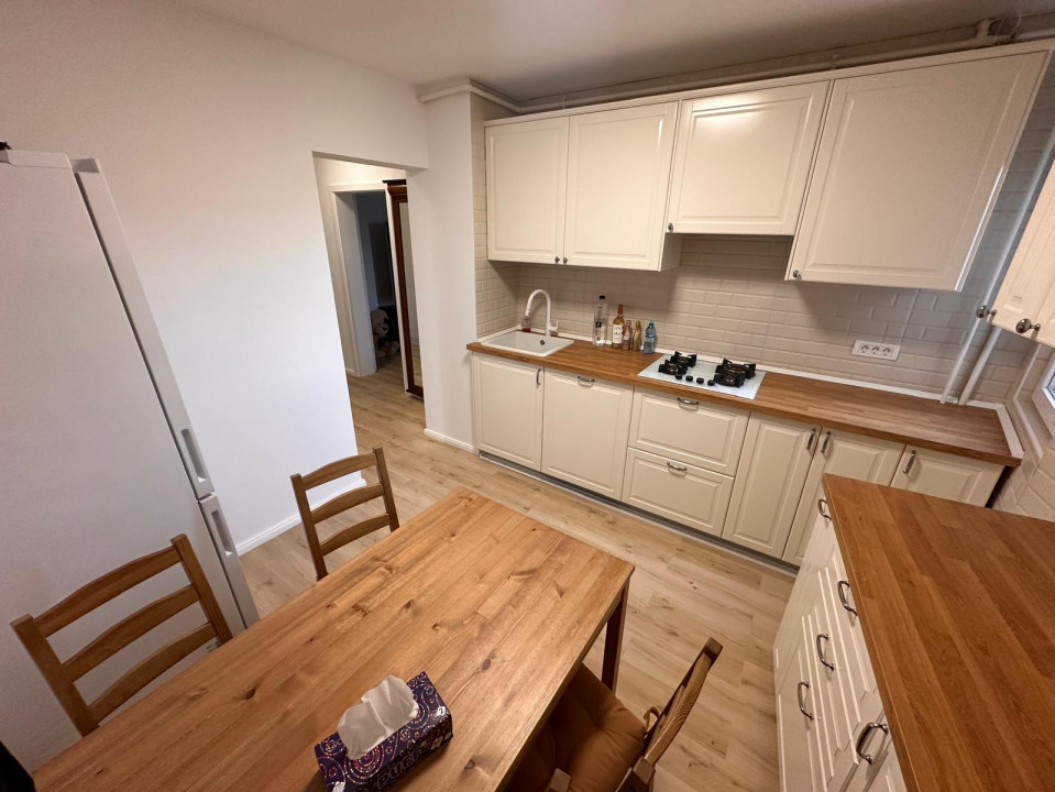 Apartament 3 camere complet renovat, mobilat si utilat, Bd Timisoara