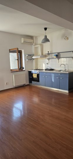 Apartament 2 camere, 13 Septembrie