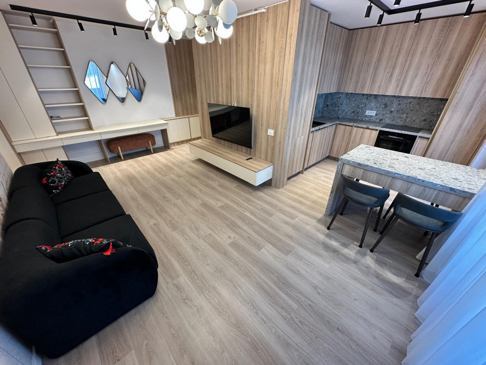 Apartament 3 camere, zona Barbu Vacarescu