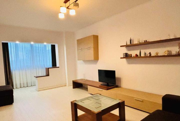 Apartament 2 camere, Tineretului
