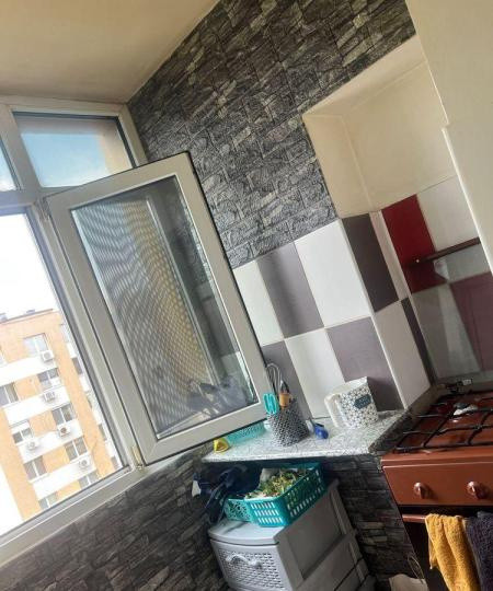 Apartament 3 camere, Rahova