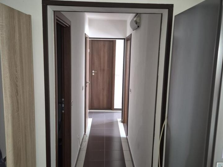 Apartament 3 camere, decomandat,  zona Dumbrava Noua