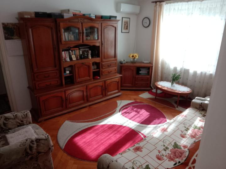 Apartament 3 camere, Parc I.O.R