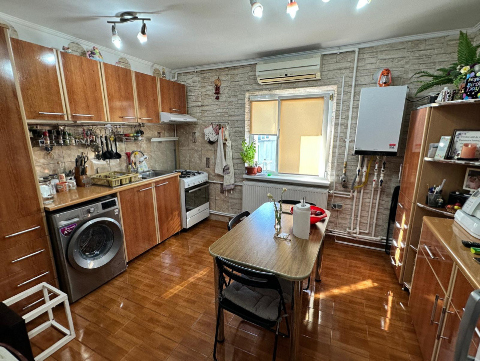 Apartament 2 camere, Aviației – mobilat și utilat, centrală proprie