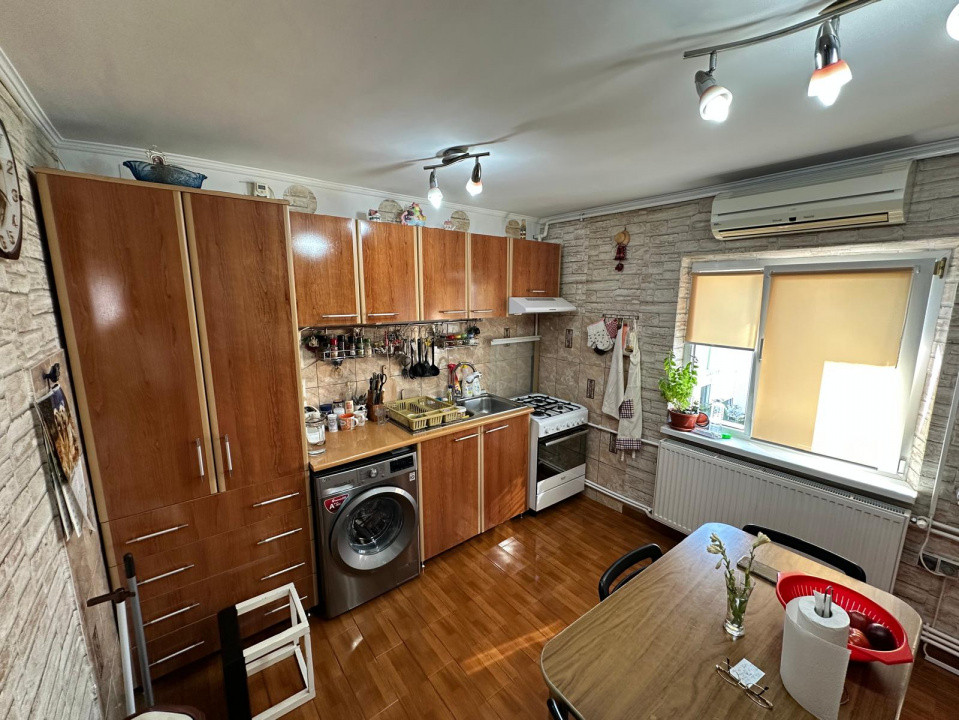 Apartament 2 camere, Aviației – mobilat și utilat, centrală proprie