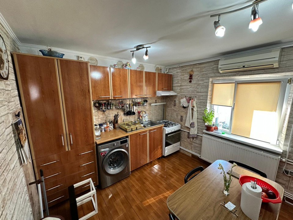 Apartament 2 camere, Aviației – mobilat și utilat, centrală proprie