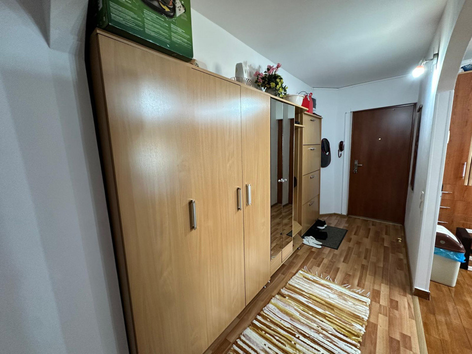 Apartament 2 camere, Aviației – mobilat și utilat, centrală proprie